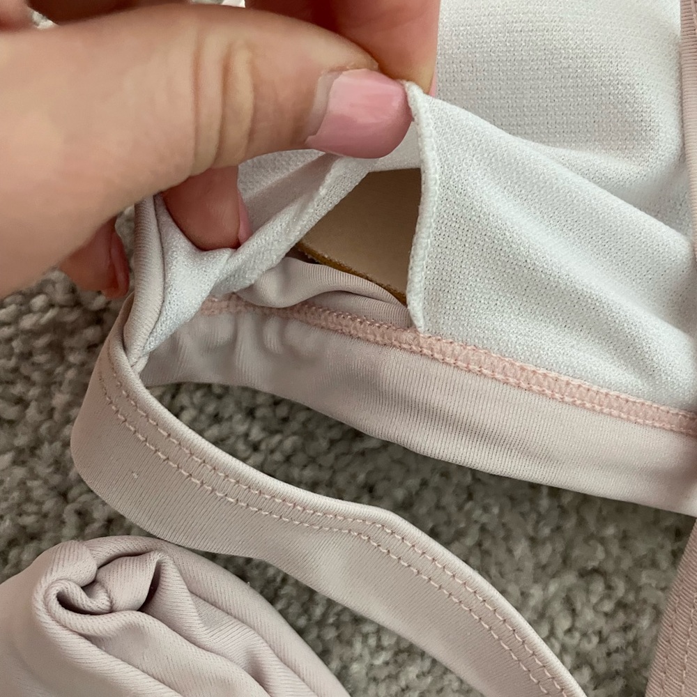 Light pink cheeky adjustable strap bikini - Picture 2 of 4